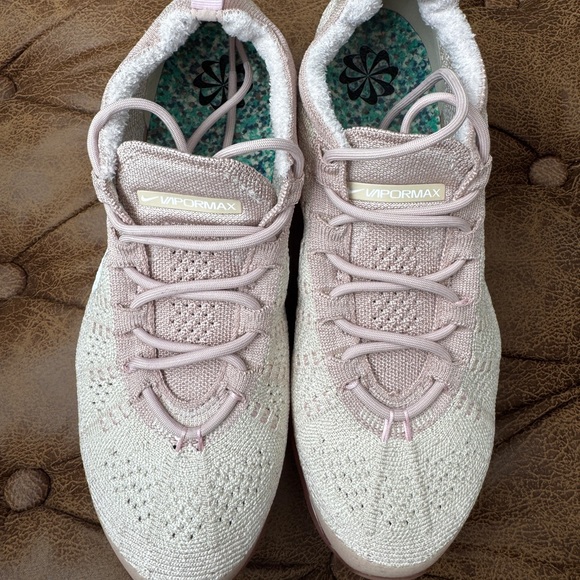 Nike Air VaporMax 2023 Flyknit Womens size 9 - Picture 7 of 9